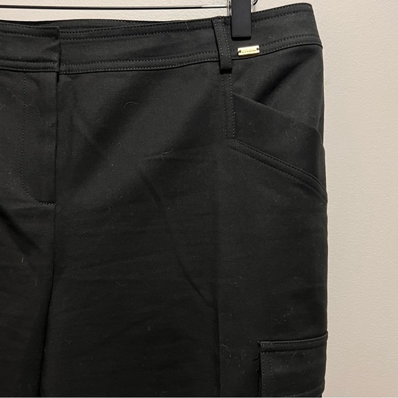 St John Black Cropped Cargo Pants Size 12 - Picture 8 of 13